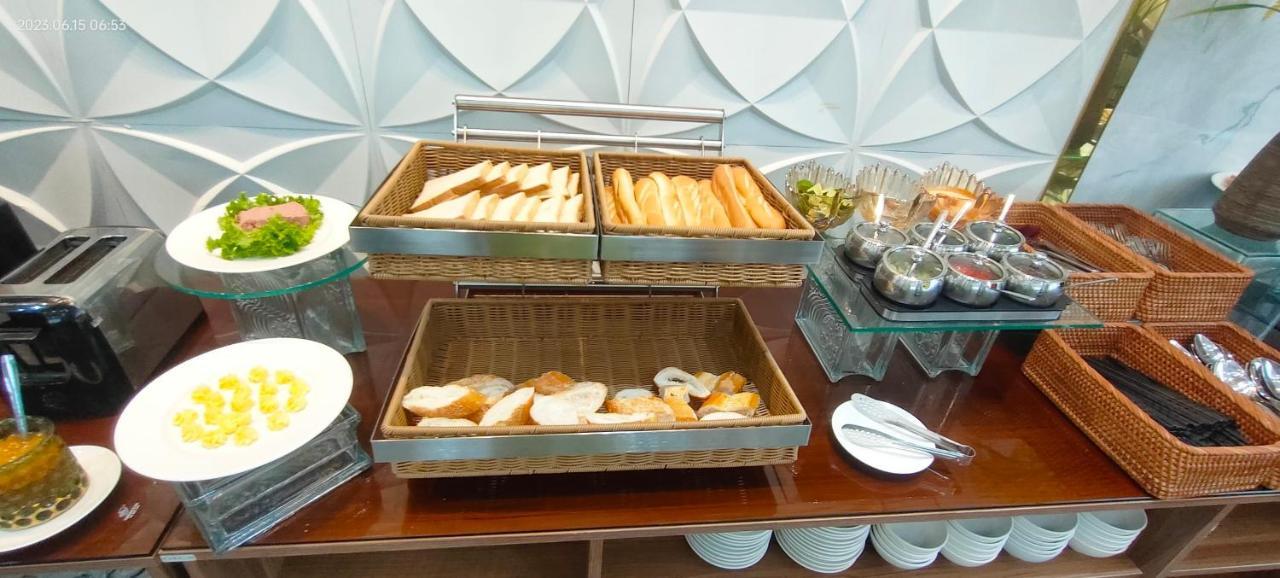 Khach San Bamboo Sai Gon Hotel Thành Pho Ho Chí Minh Esterno foto